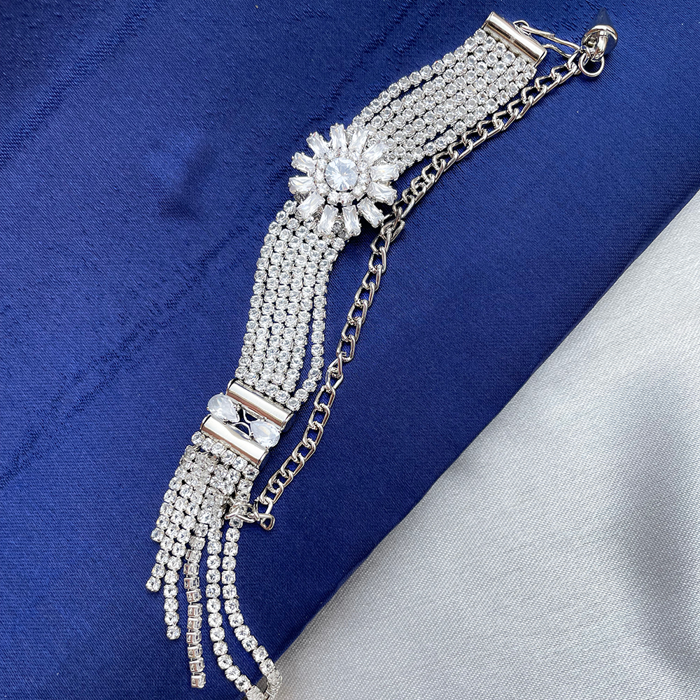 silver tone fully diamond flower based bracelet Rakhi for bhabhi | Buy ...